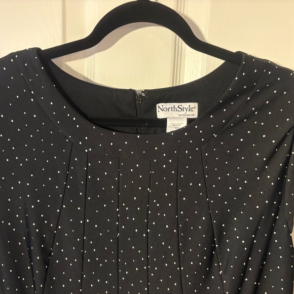 NorthStyle Black and White Floral Midi Dress - Picture 5 of 7